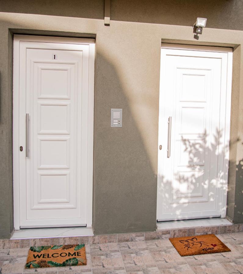 Athina Secret Apartments Adults Only Heraklion Exterior foto